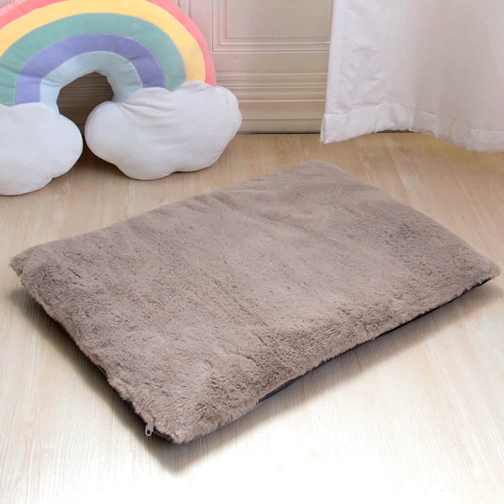Cozy Comfort Fleece Pet Bed Mat - Perfect for Small to Large Dogs and Cats