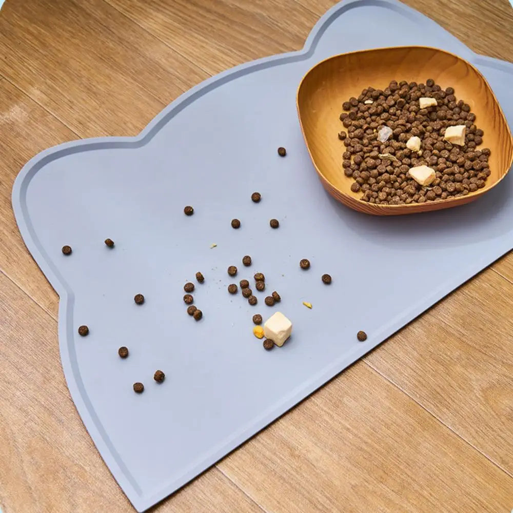Ultimate Waterproof & Non-Slip Pet Placemat - Spill-Proof Dining for Cats & Dogs