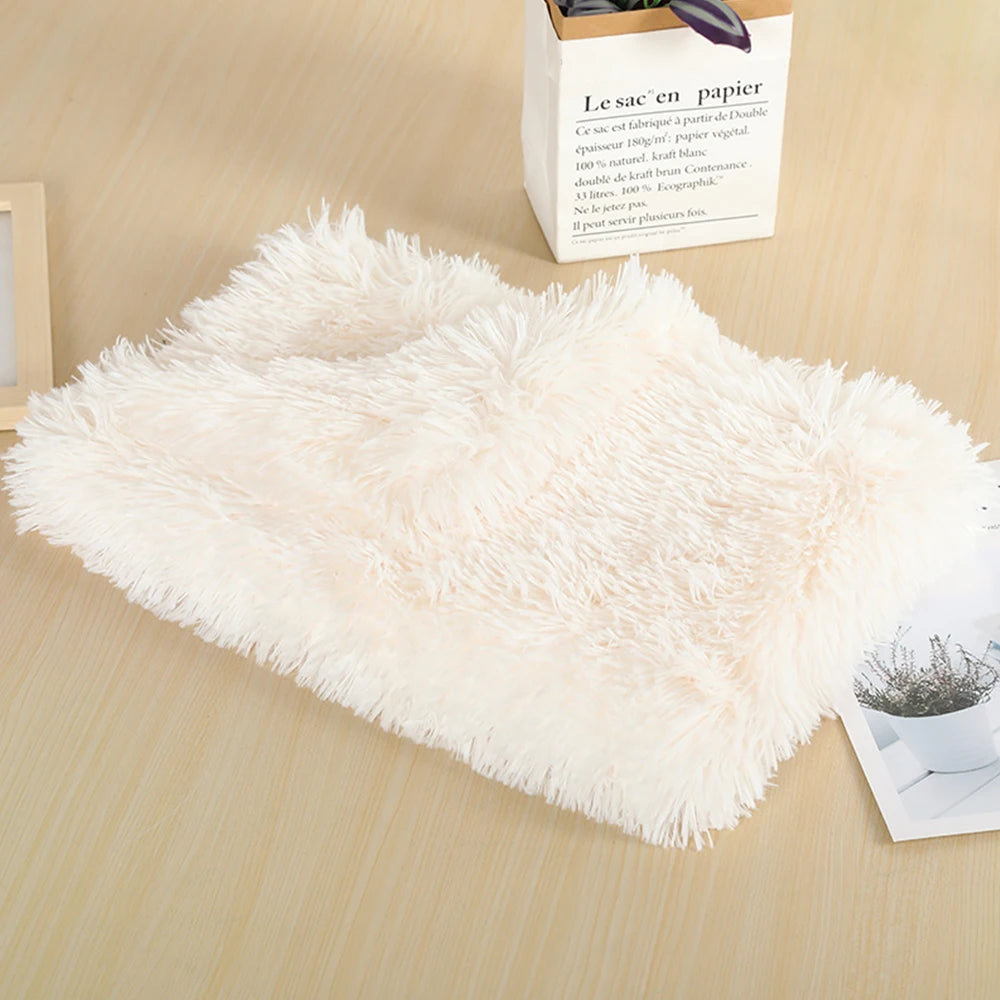 Ultra-Soft Plush Pet Sleeping Mat - Cozy Fleece Bed for Dogs & Cats