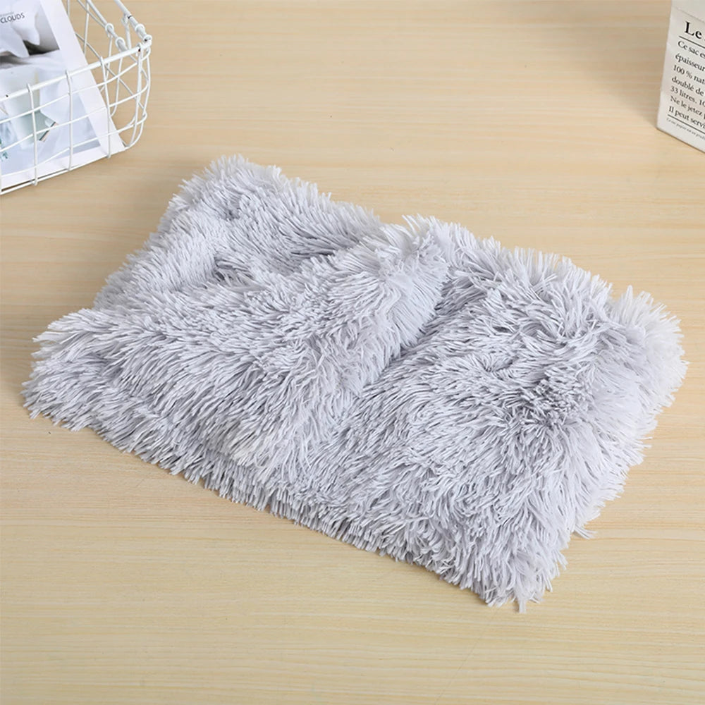 Ultra-Soft Plush Pet Sleeping Mat - Cozy Fleece Bed for Dogs & Cats