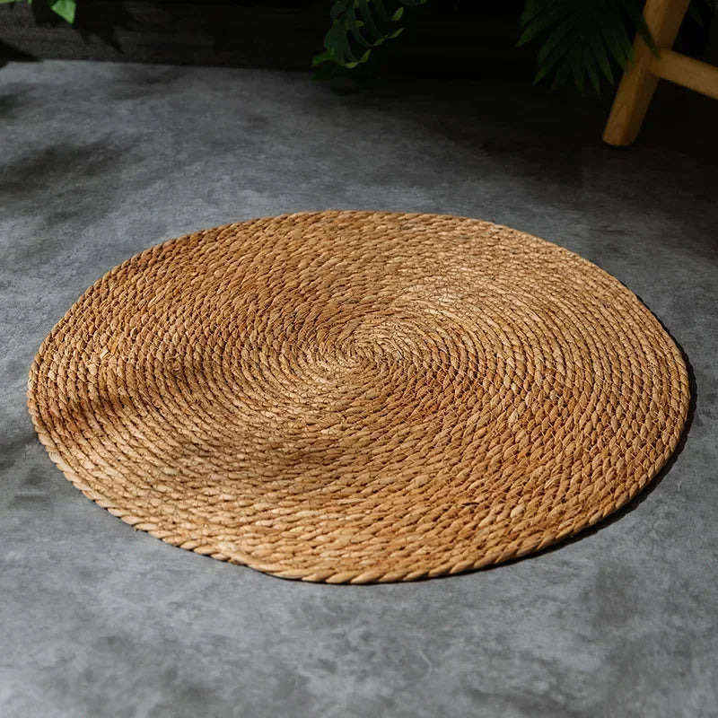Eco-Friendly Rattan Cat Scratcher & Furniture Protector Mat