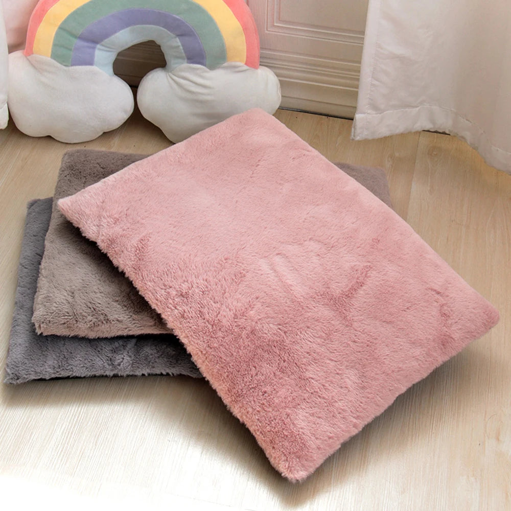 Cozy Comfort Fleece Pet Bed Mat - Perfect for Small to Large Dogs and Cats