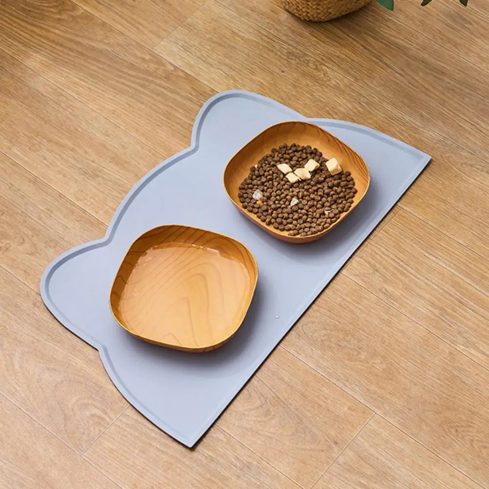 Ultimate Waterproof & Non-Slip Pet Placemat - Spill-Proof Dining for Cats & Dogs